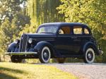 Plymouth DeLuxe Touring Sedan 1936 года